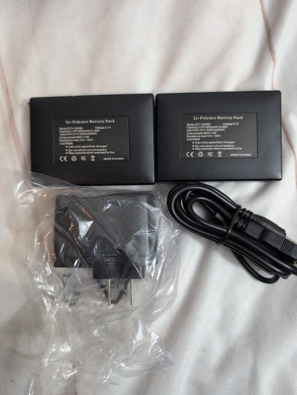 Heated Gloves Large 4000mAh Rechargeable 3M Thinsulate 3 Heat Settings Black - Picture 9 of 10